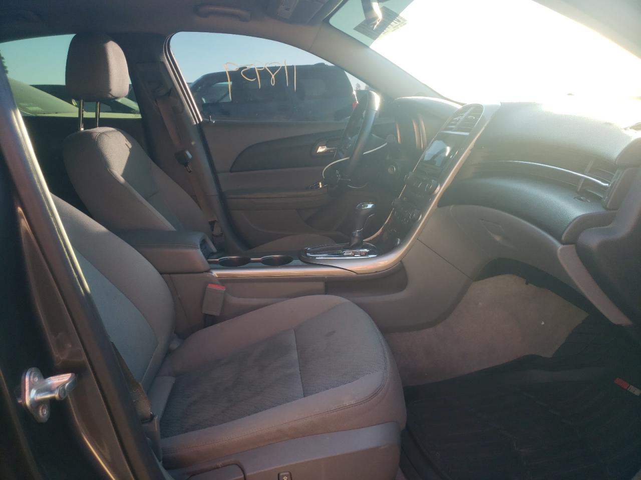 Photo 5 from auction – 2013 CHEVROLET MALIBU LS with VIN 1G11B5SAXDF258183