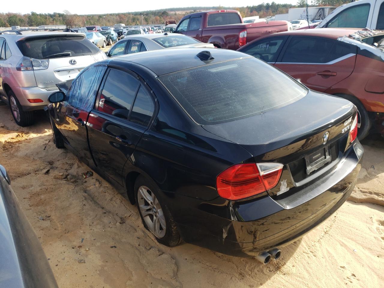 صورة رقم 3 من المزاد - 2008 BMW 328 I مع VIN WBAVA37598NL19396