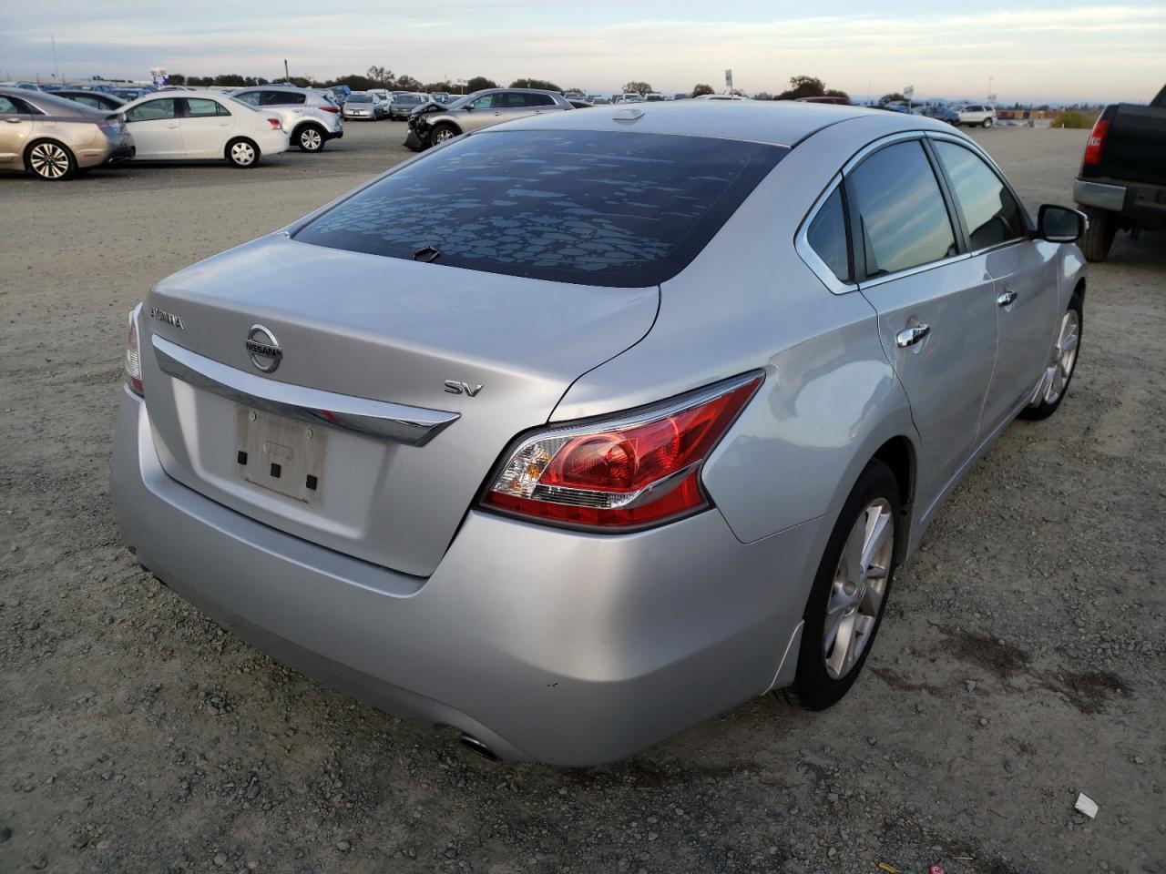 Photo 4 from auction – 2015 NISSAN ALTIMA 2.5 with VIN 1N4AL3APXFC166144