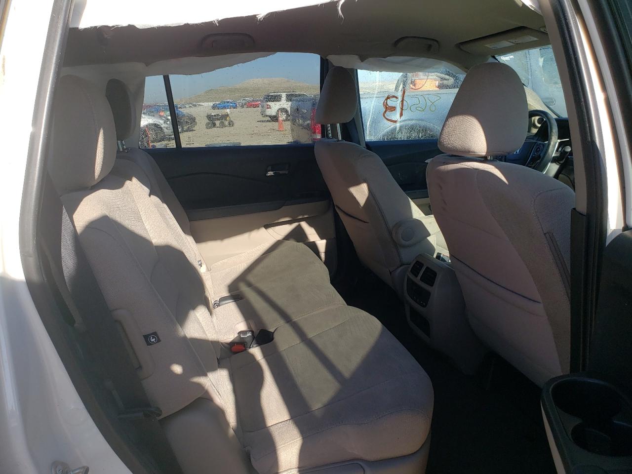 Photo 6 from auction – 2016 HONDA PILOT EX with VIN 5FNYF5H45GB042584