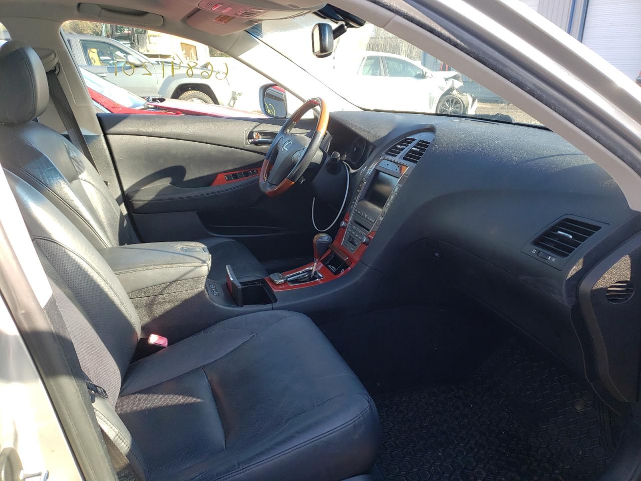 Photo 5 from auction – 2007 LEXUS ES 350 with VIN JTHBJ46GX72000957