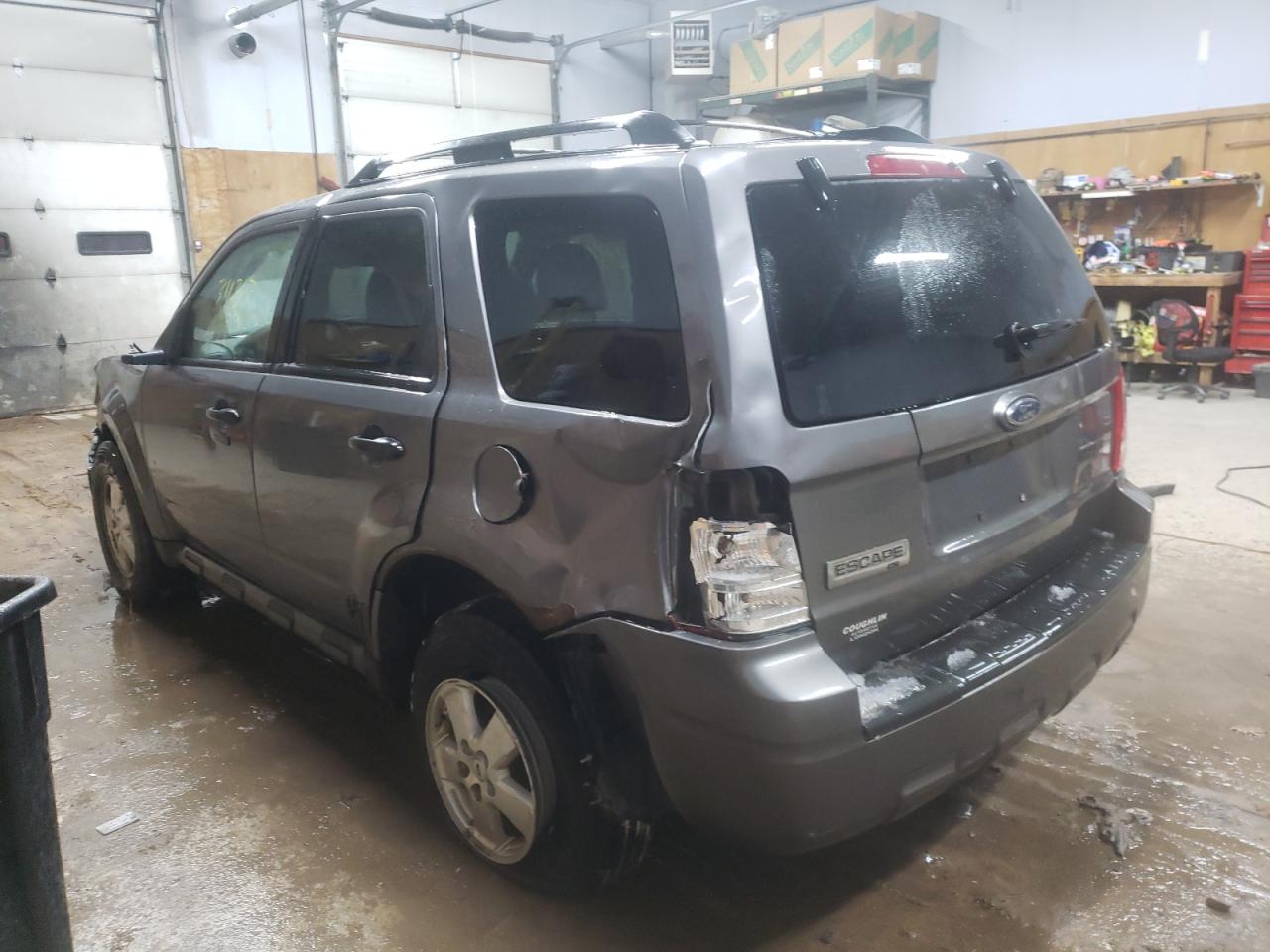 Photo 3 from auction – 2009 FORD ESCAPE XLT with VIN 1FMCU93G69KC19587