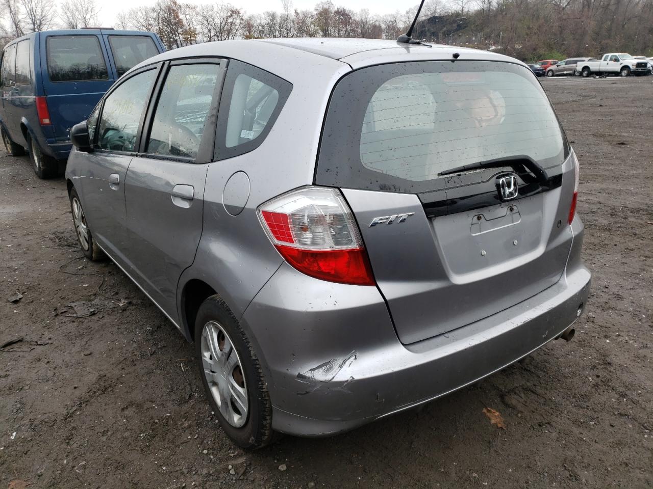 Photo 3 from auction – 2009 HONDA FIT with VIN JHMGE88269S025019