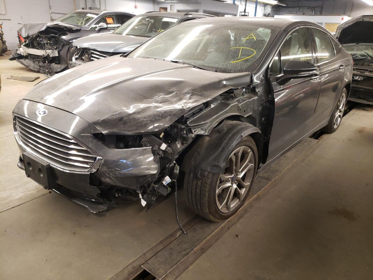 Photo 2 from auction – 2019 FORD FUSION SEL with VIN 3FA6P0CD3KR164078