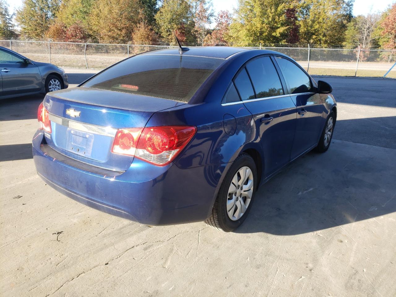 Photo 4 from auction – 2012 CHEVROLET CRUZE LS with VIN 1G1PC5SH7C7346606