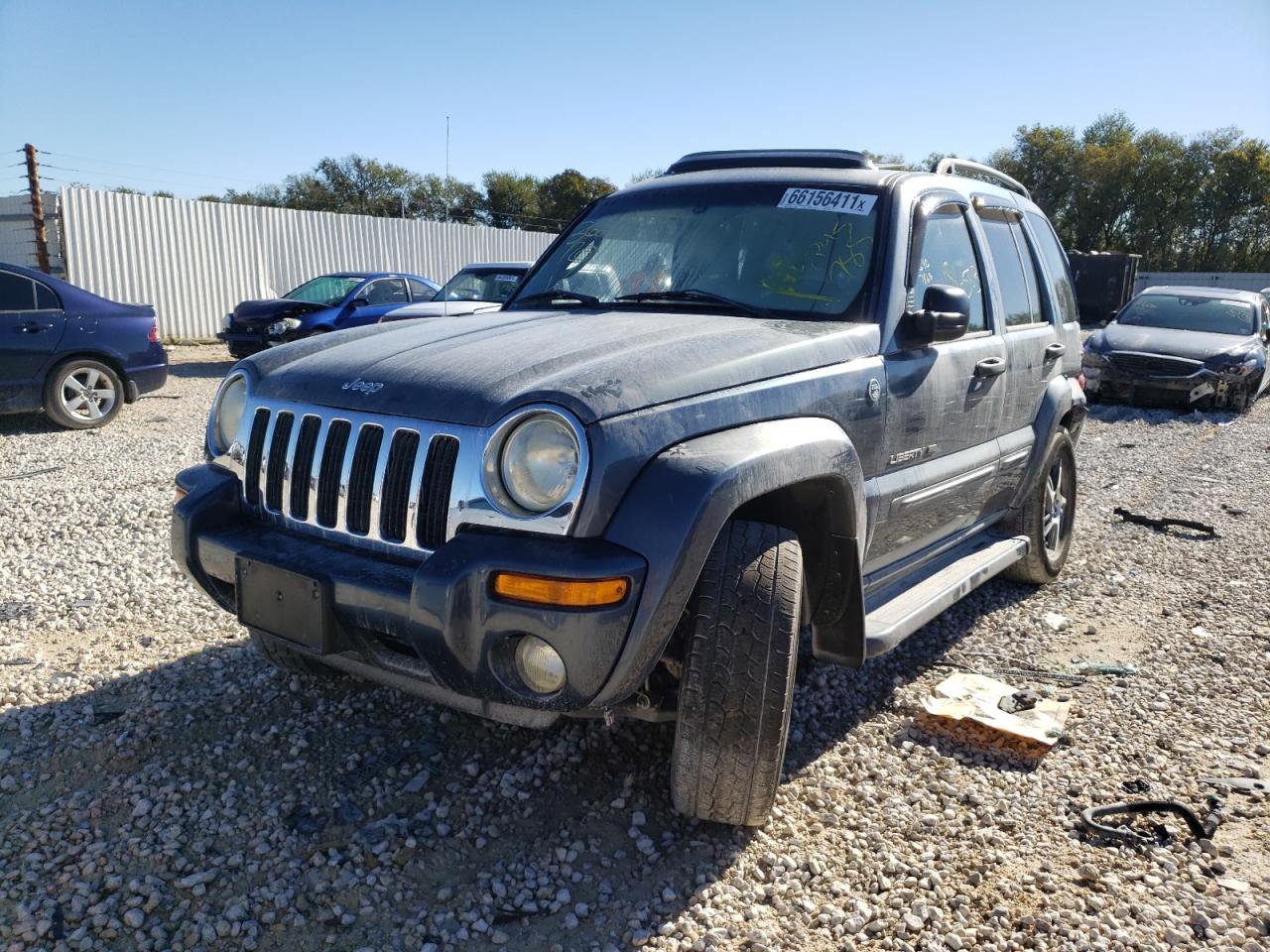 Photo 2 from auction – 2002 JEEP LIBERTY LI with VIN 1J8GL58K02W245785