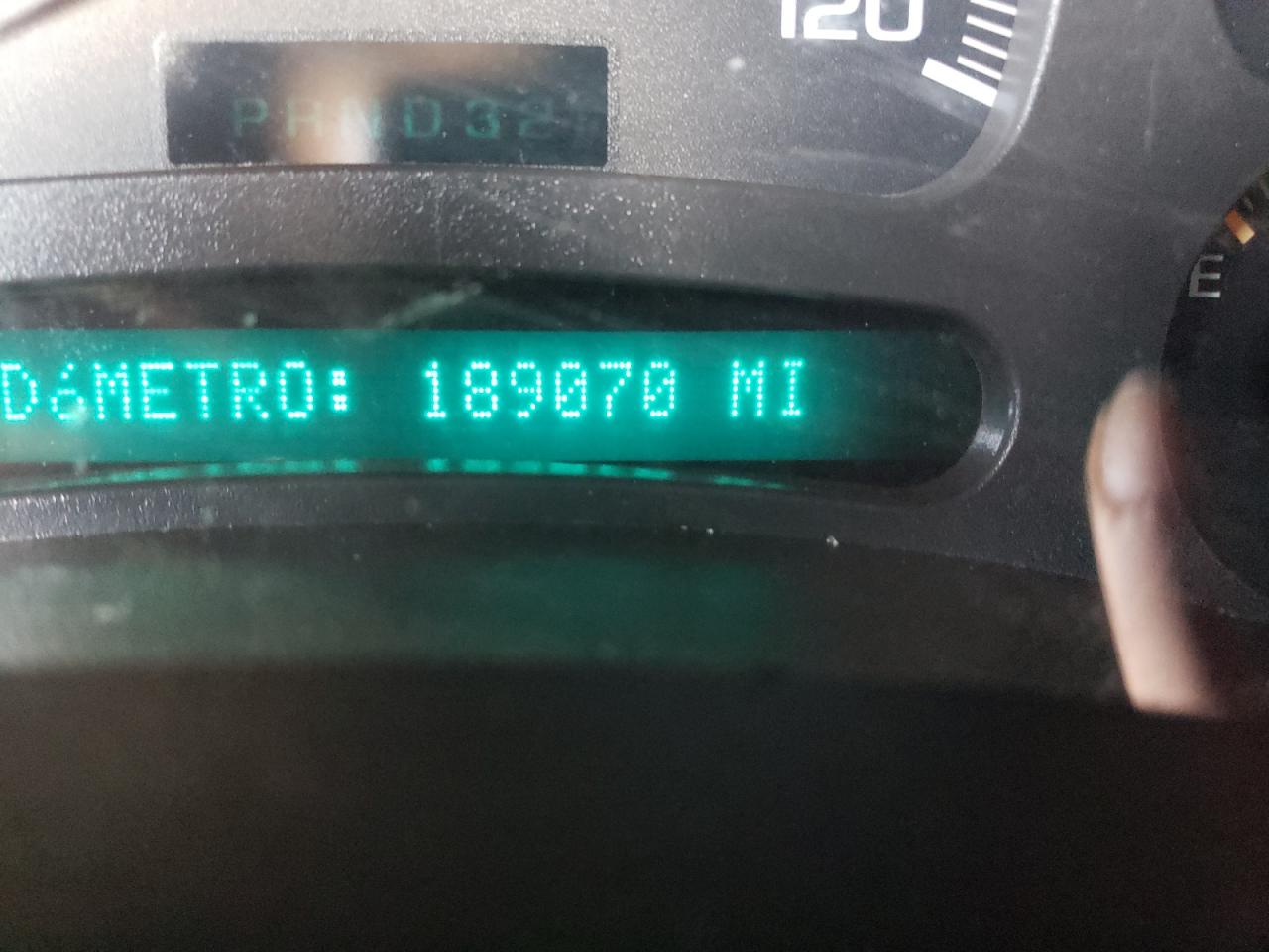 Photo 8 from auction – 2003 CHEVROLET SILVERADO with VIN 2GCEC19V131299735