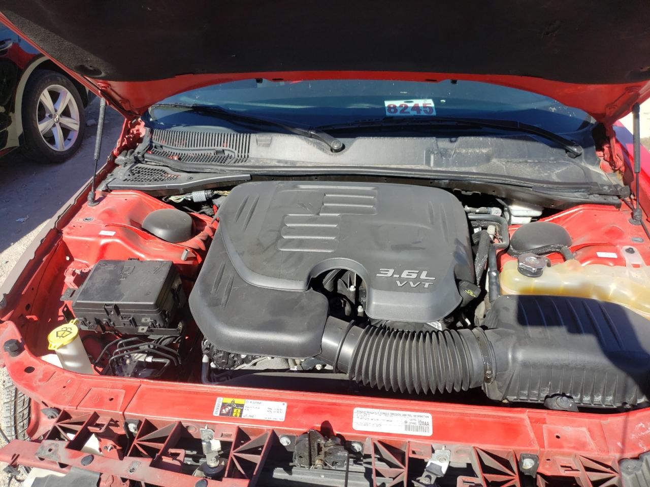Photo 11 from auction – 2015 DODGE CHALLENGER with VIN 2C3CDZAG1FH701902