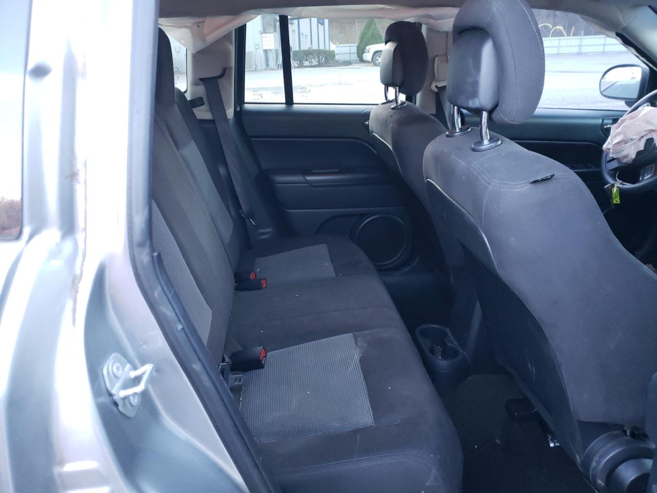 Photo 6 from auction – 2016 JEEP COMPASS SP with VIN 1C4NJDBBXGD733345
