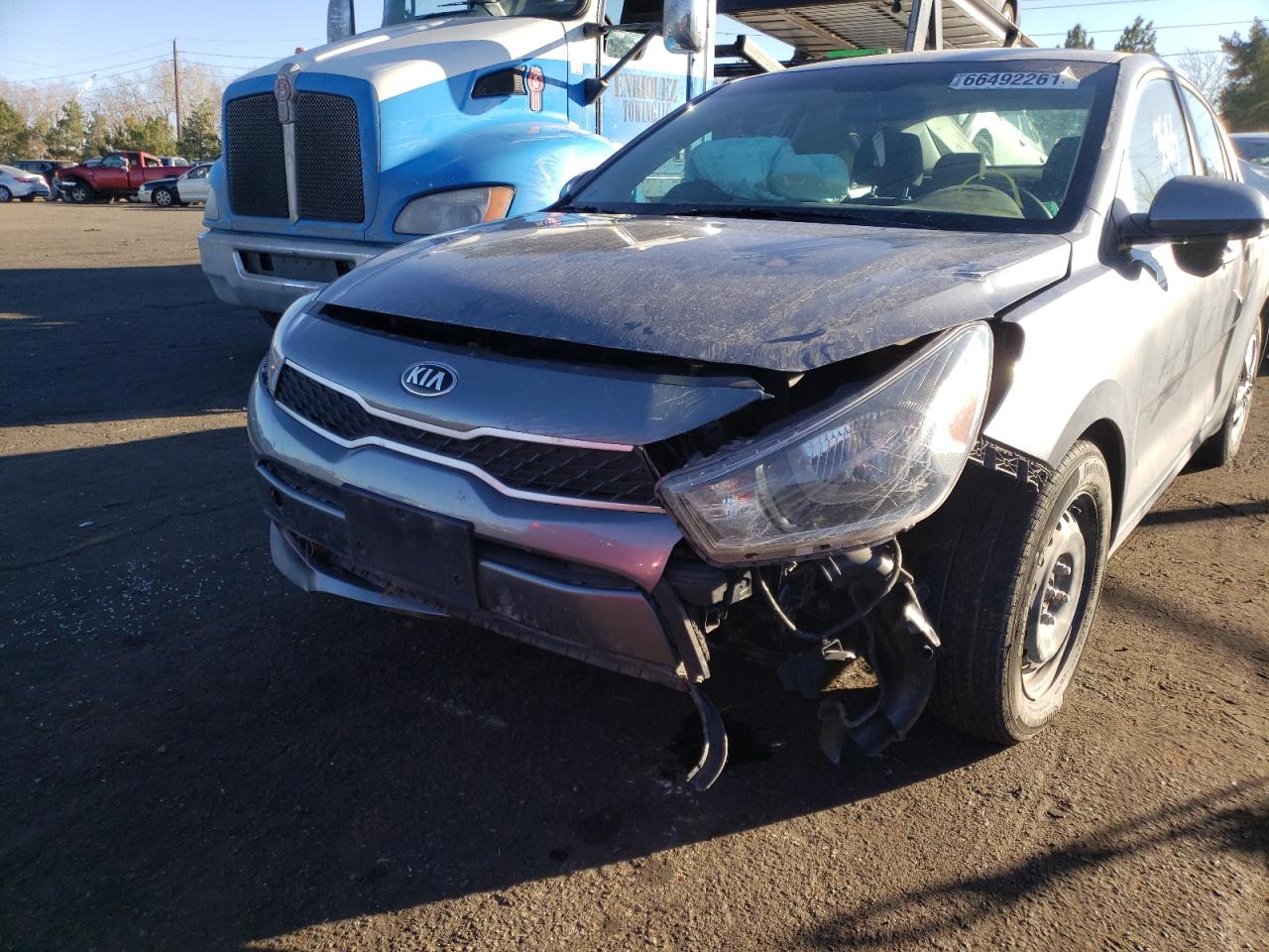 Photo 9 from auction – 2019 KIA RIO S with VIN 3KPA24AB7KE205928
