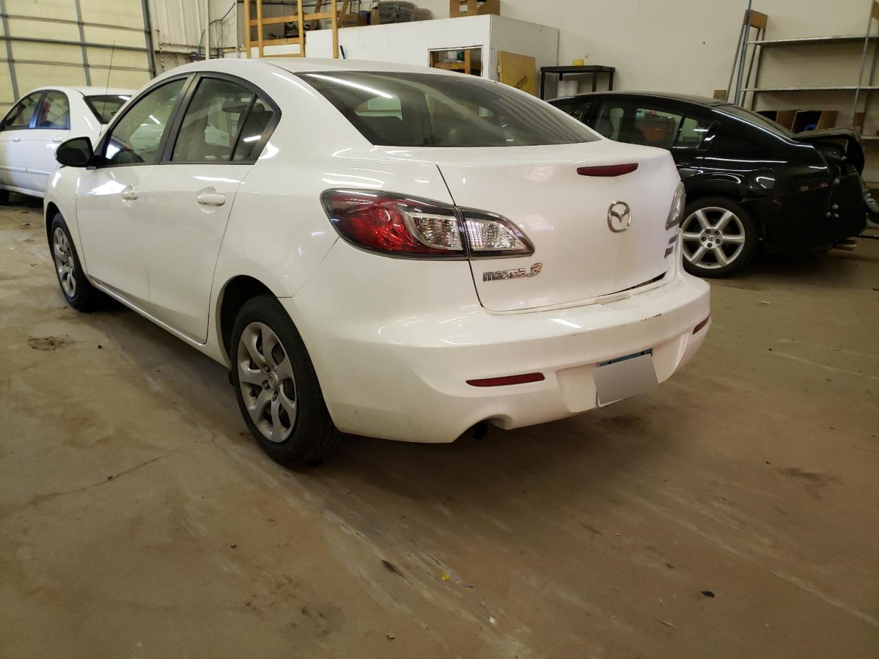 Photo 3 from auction – 2013 MAZDA 3 I with VIN JM1BL1U78D1848687