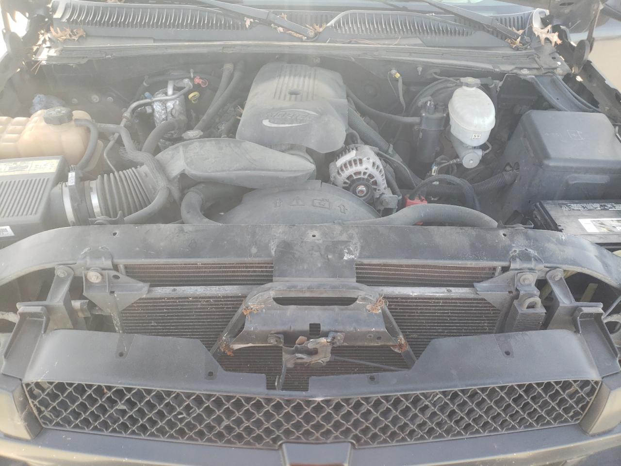 Photo 7 from auction – 2003 CHEVROLET SILVERADO with VIN 2GCEC19V131299735