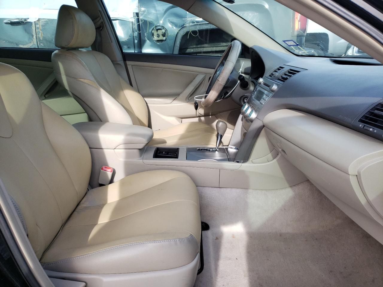 Photo 5 from auction – 2007 TOYOTA CAMRY CE with VIN 4T1BE46K87U067065