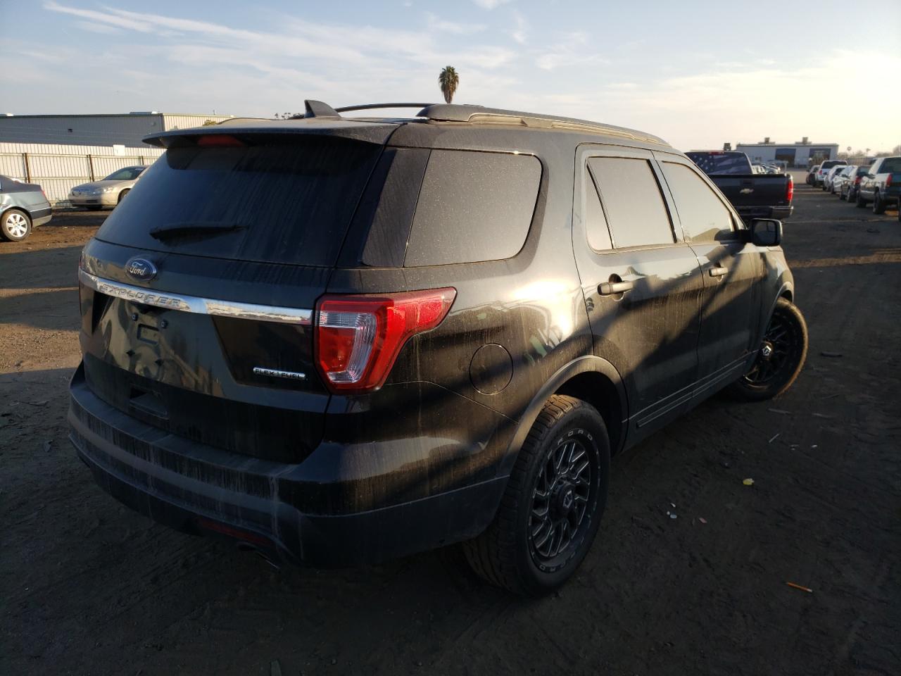 Photo 4 from auction – 2016 FORD EXPLORER with VIN 1FM5K7B89GGA06162
