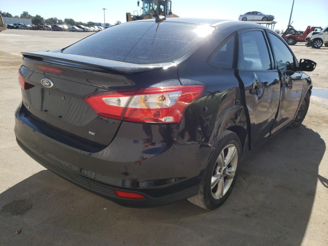 Photo 4 from auction – 2012 FORD FOCUS SE with VIN 1FAHP3F22CL412745