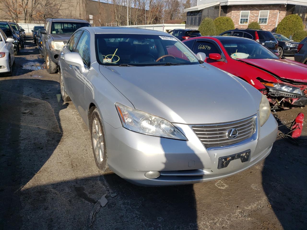 LEXUS ES 350 2007 with VIN JTHBJ46GX72000957 - Photo from auction