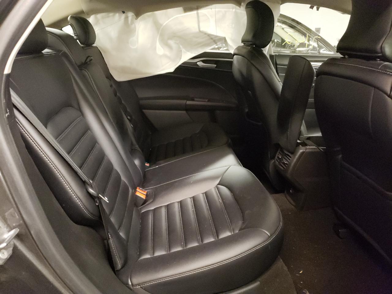 Photo 6 from auction – 2019 FORD FUSION SEL with VIN 3FA6P0CD3KR164078
