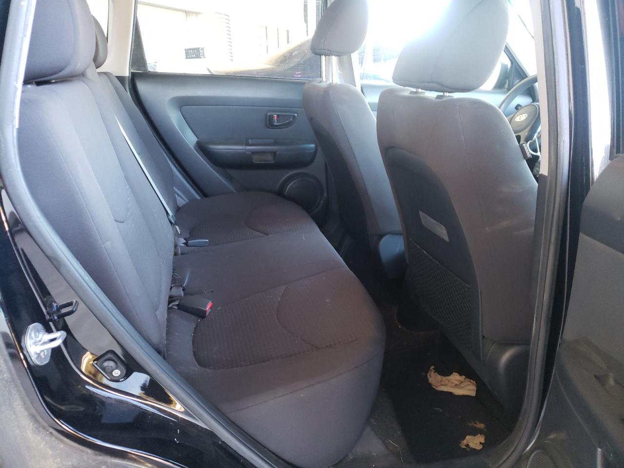 Photo 6 from auction – 2012 KIA SOUL with VIN KNDJT2A59C7451201