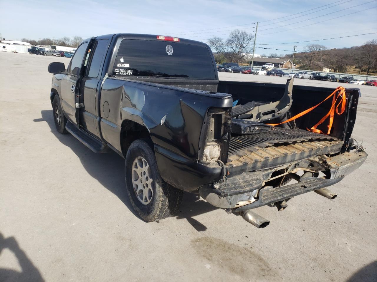Photo 3 from auction – 2003 CHEVROLET SILVERADO with VIN 2GCEC19V131299735