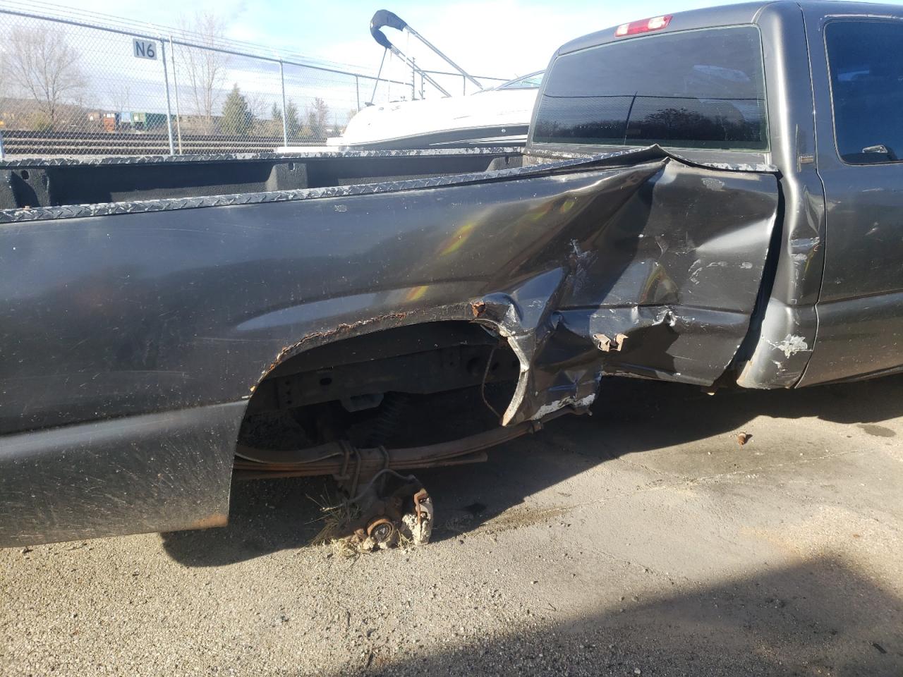 Photo 9 from auction – 2002 CHEVROLET SILVERADO with VIN 1GCEK19V02E203528