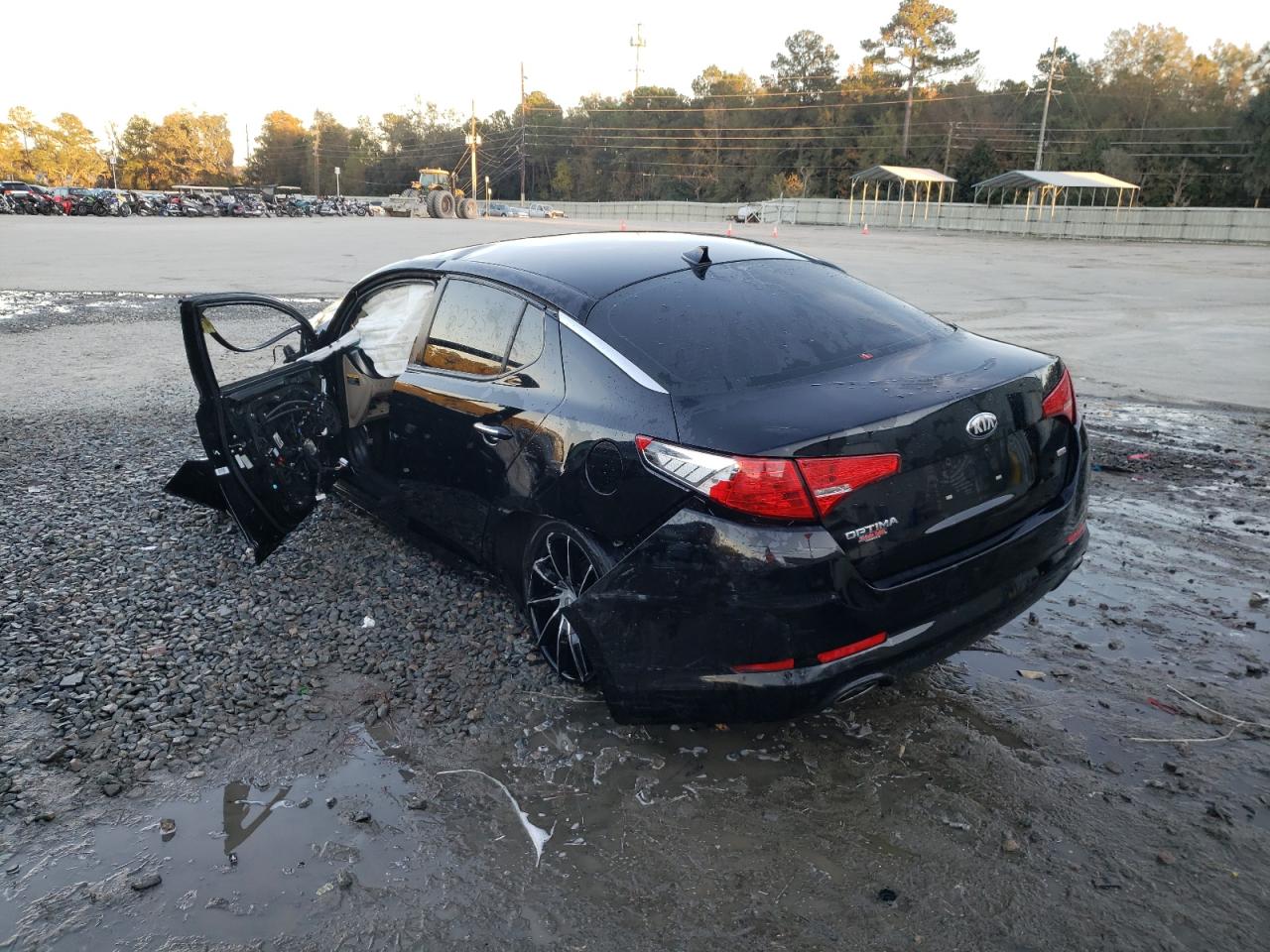 Photo 3 from auction – 2013 KIA OPTIMA LX with VIN 5XXGM4A75DG135825