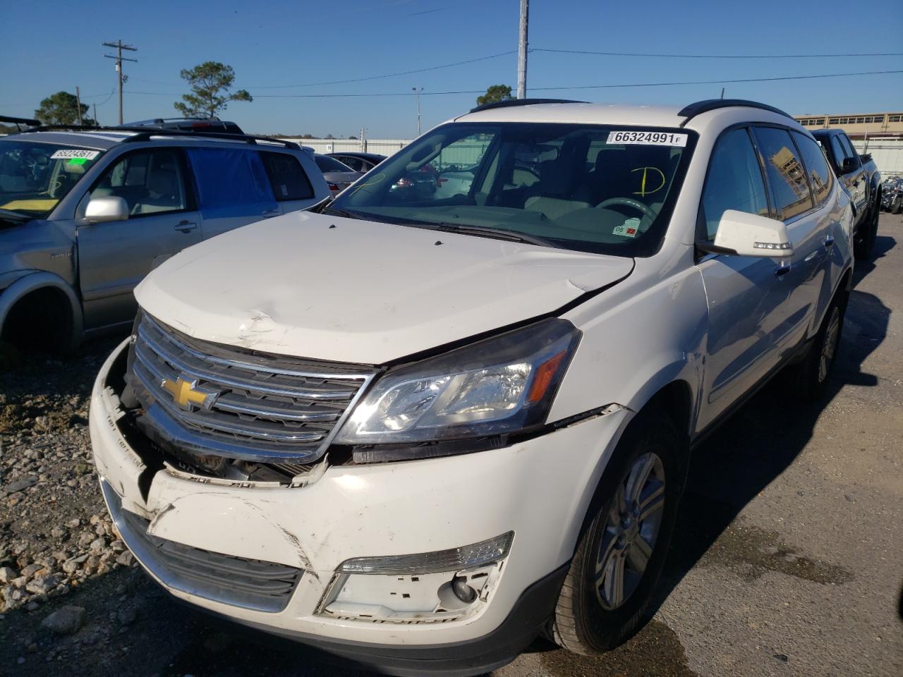 Photo 2 from auction – 2014 CHEVROLET TRAVERSE L with VIN 1GNKRGKD7EJ372550