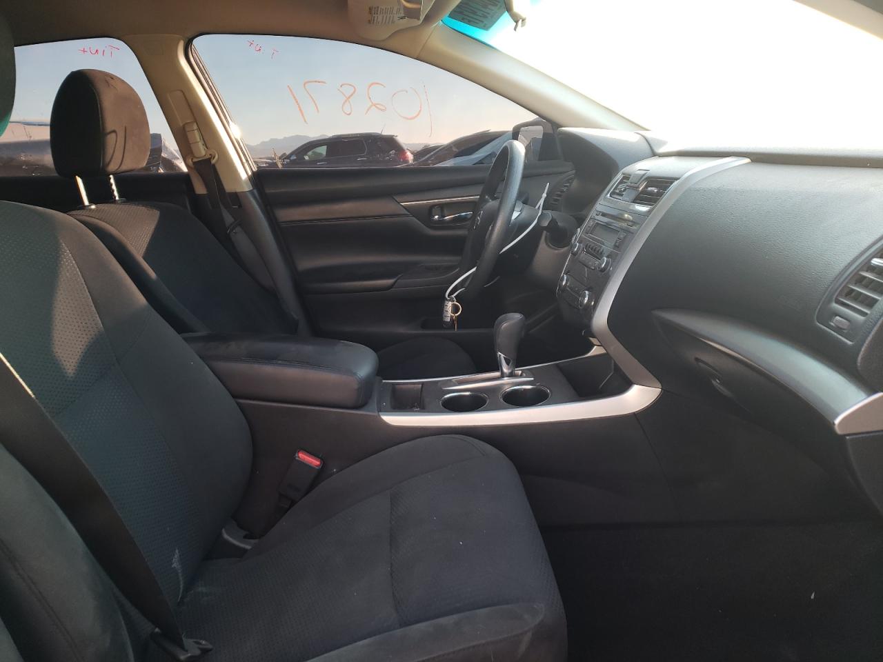 Photo 5 from auction – 2015 NISSAN ALTIMA 2.5 with VIN 1N4AL3AP7FN383977