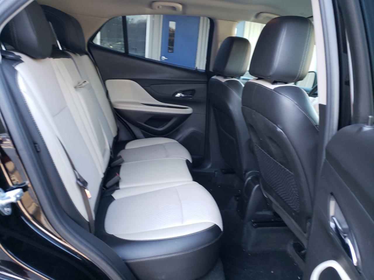Photo 6 from auction – 2018 BUICK ENCORE PRE with VIN KL4CJASB3JB684220