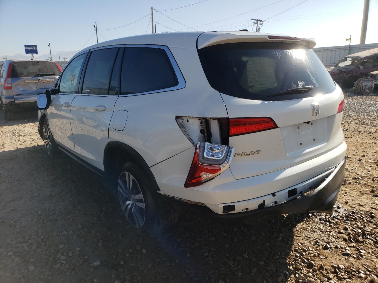Photo 3 from auction – 2016 HONDA PILOT EX with VIN 5FNYF5H45GB042584