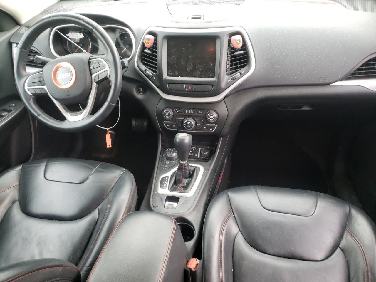 Photo 9 from auction – 2015 JEEP CHEROKEE T with VIN 1C4PJMBS4FW647928