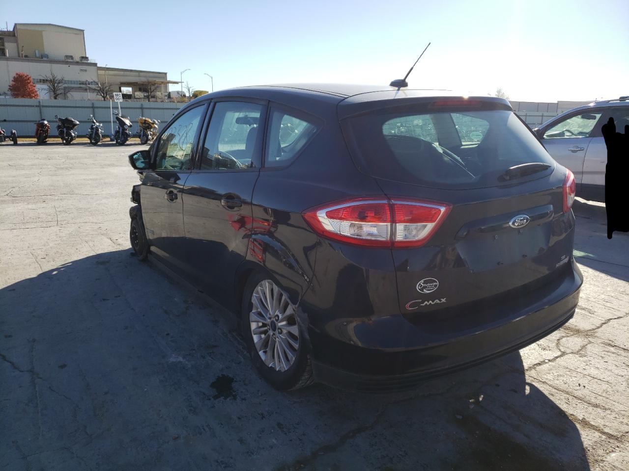 Photo 3 from auction – 2017 FORD C-MAX SE with VIN 1FADP5AU8HL117997