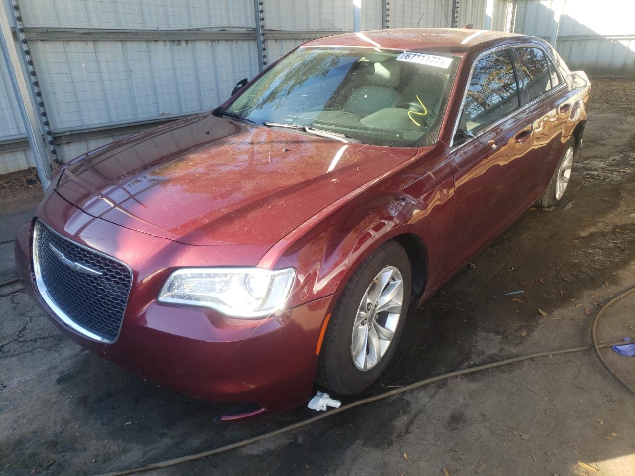 Photo 2 from auction – 2016 CHRYSLER 300 LIMITE with VIN 2C3CCAAG4GH273975