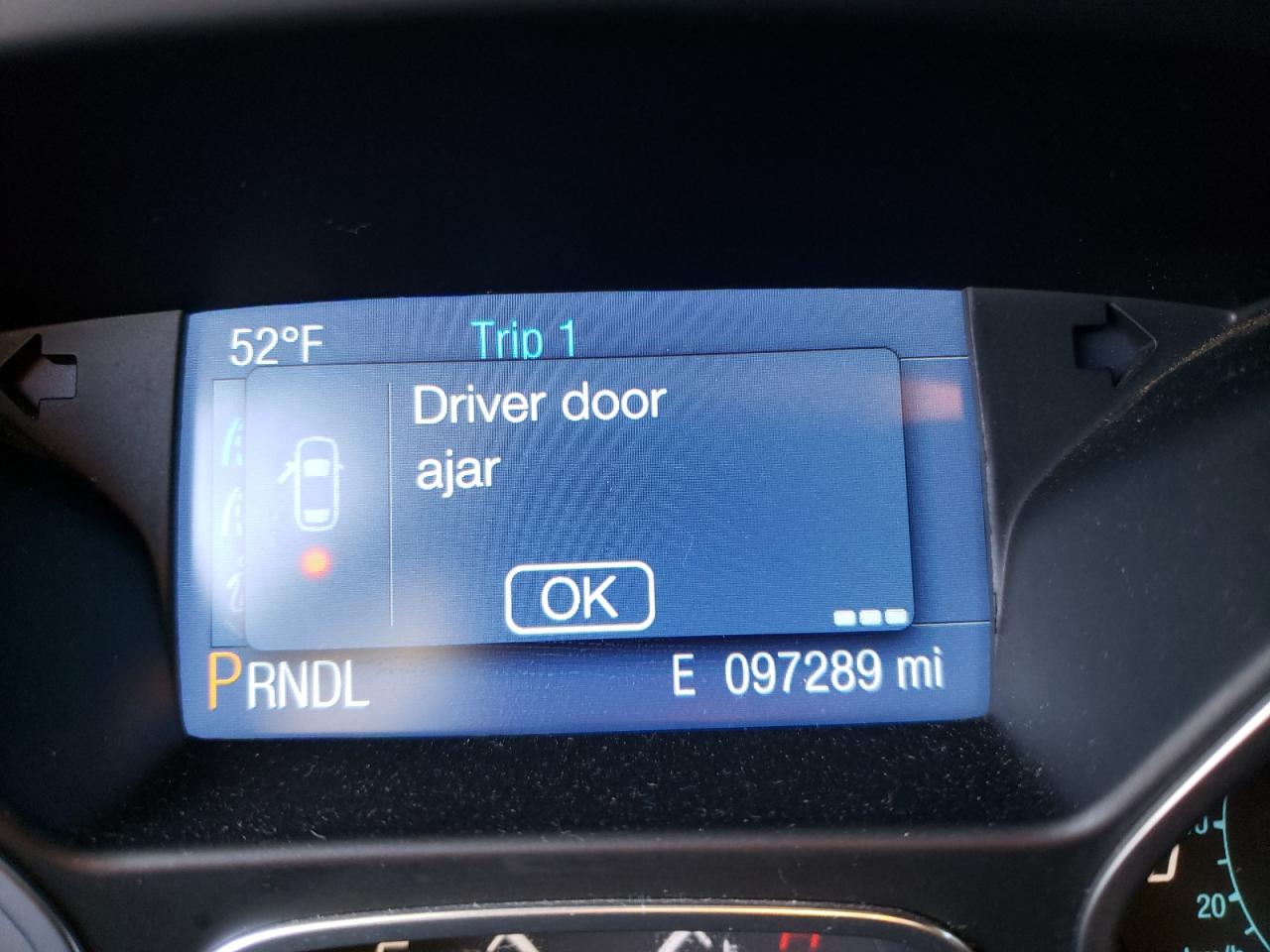 Photo 8 from auction – 2014 FORD FOCUS SE with VIN 1FADP3K23EL321233