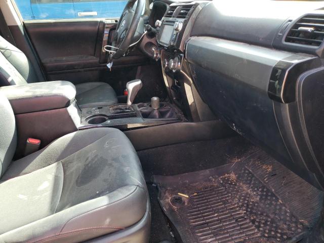 Photo 5 from auction – 2019 TOYOTA 4RUNNER SR with VIN JTEBU5JR1K5636130