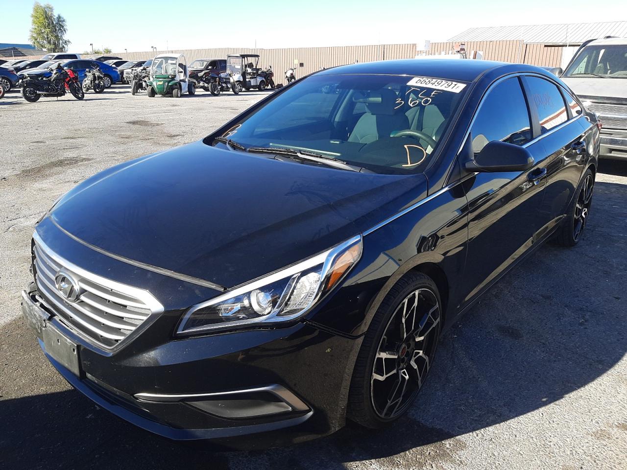 Photo 2 from auction – 2017 HYUNDAI SONATA SE with VIN 5NPE24AF7HH583479