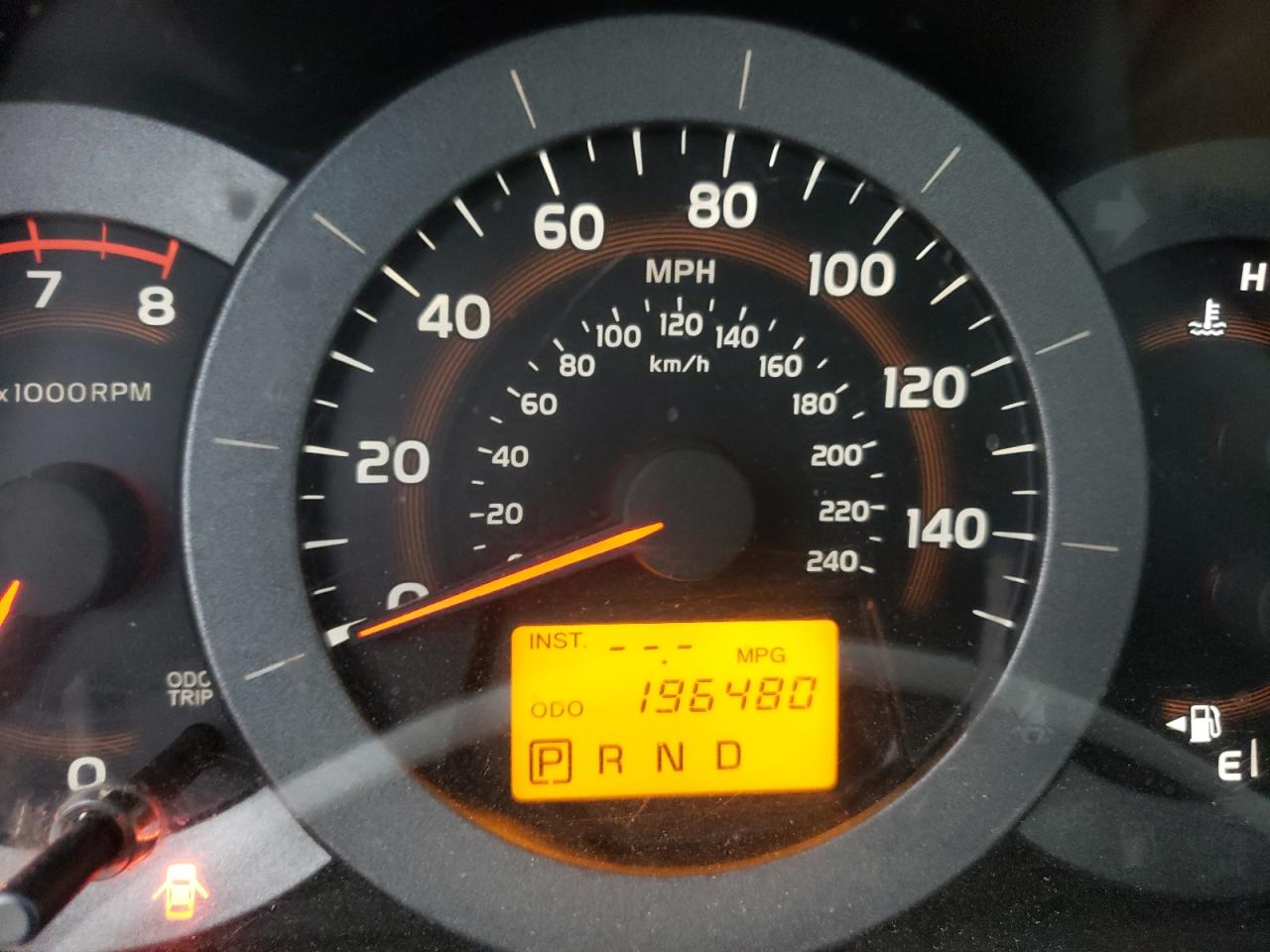 Photo 8 from auction – 2010 TOYOTA RAV4 LIMIT with VIN JTMDK4DV3AD016972