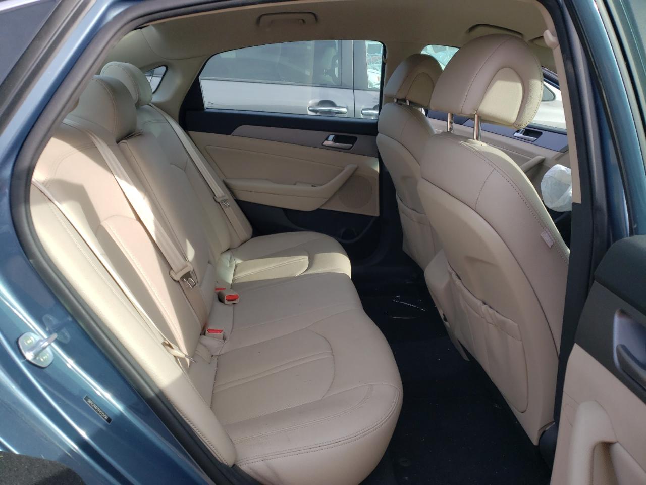 Photo 6 from auction – 2015 HYUNDAI SONATA SE with VIN 5NPE24AF2FH215790