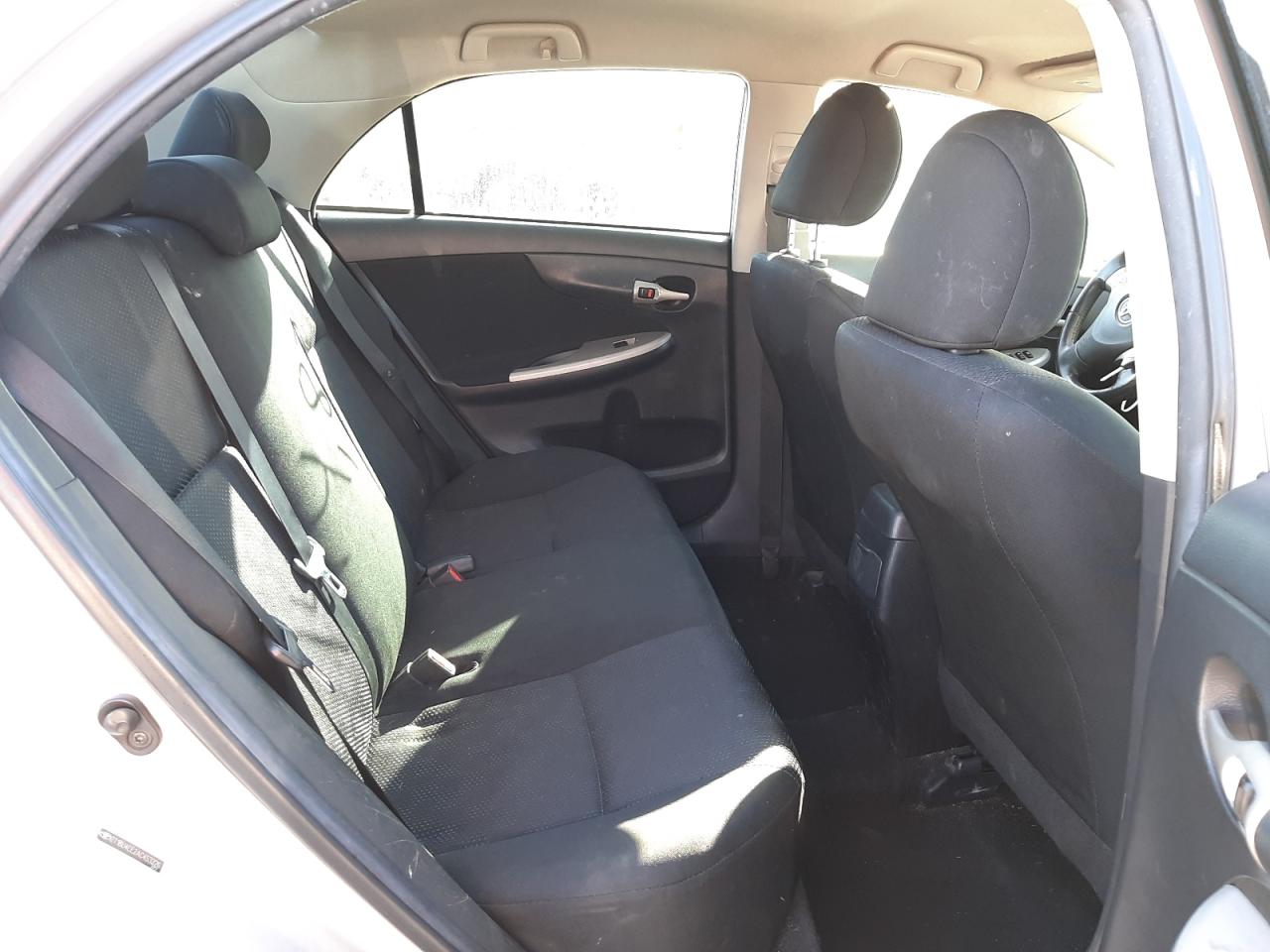 Photo 6 from auction – 2010 TOYOTA COROLLA BA with VIN 2T1BU4EE2AC453326