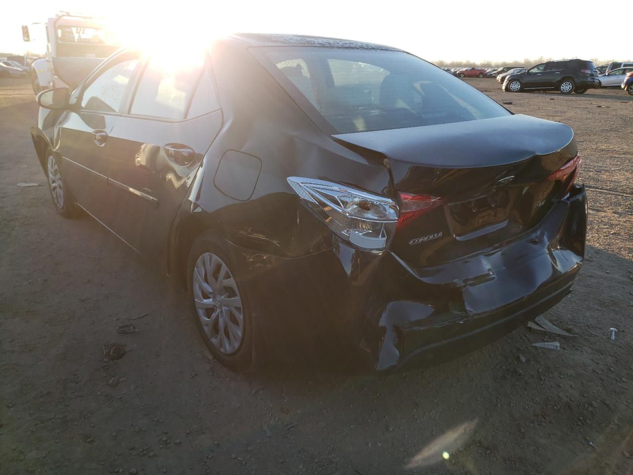 Photo 3 from auction – 2018 TOYOTA COROLLA L with VIN 2T1BURHE8JC044031