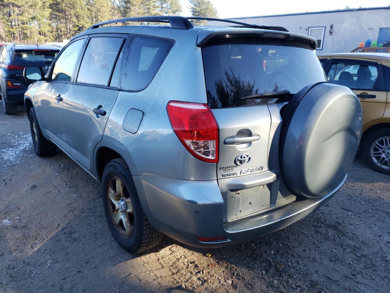 Photo 3 from auction – 2007 TOYOTA RAV4 with VIN JTMBD35V975073707