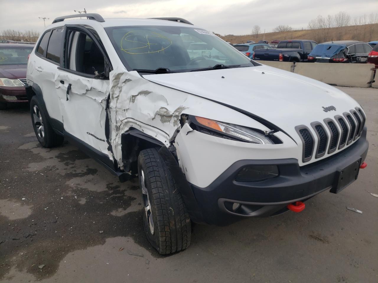 Photo 1 from auction – 2015 JEEP CHEROKEE T with VIN 1C4PJMBS4FW647928