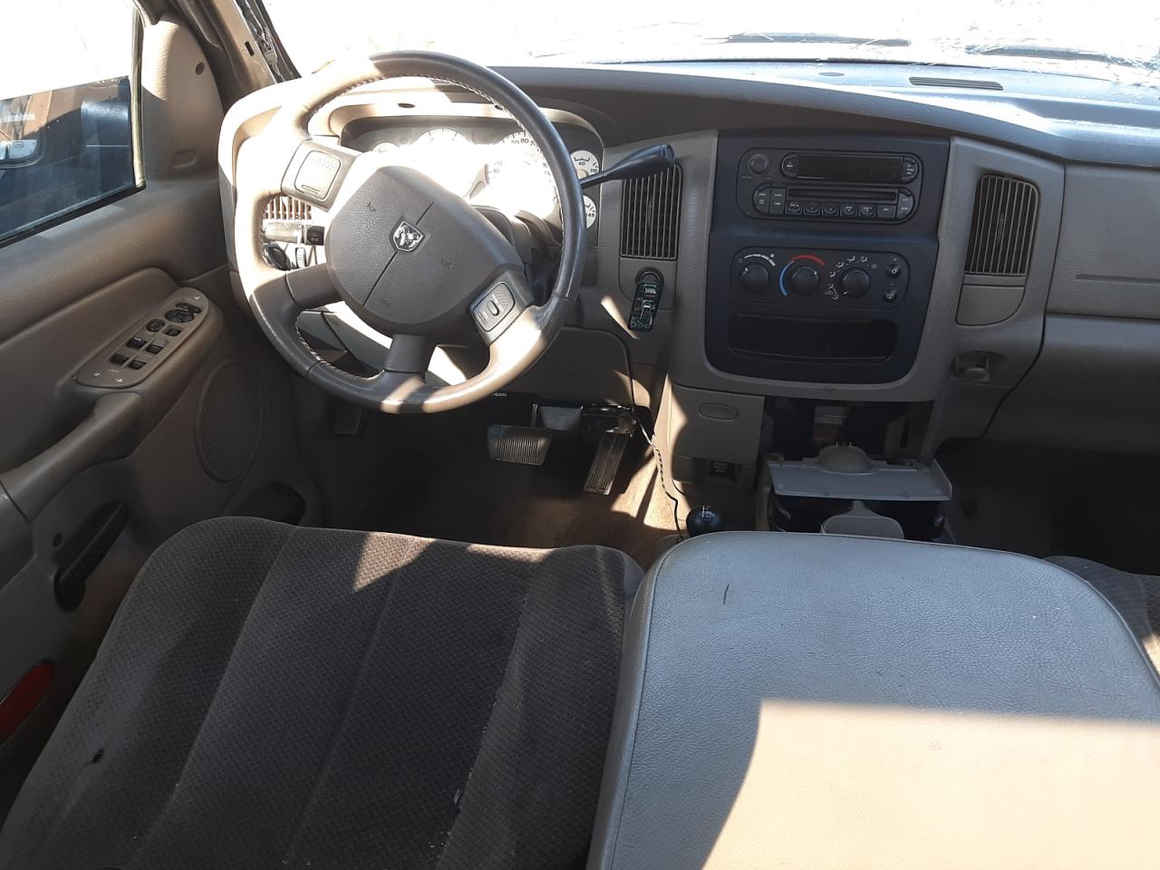 Photo 9 from auction – 2005 DODGE RAM 2500 S with VIN 3D7KS28C15G760704