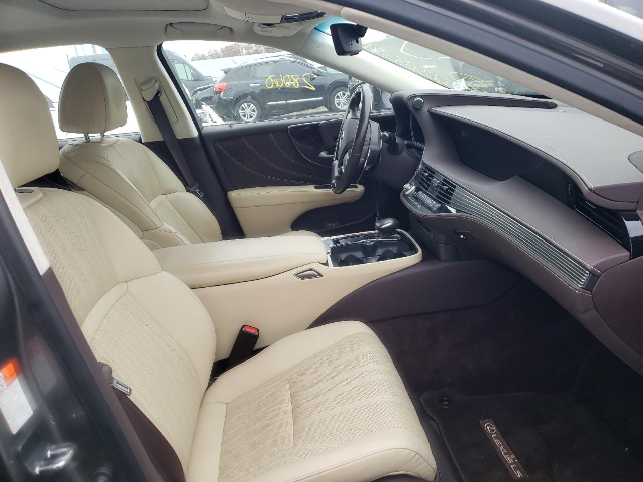 Photo 5 from auction – 2018 LEXUS LS 500 BAS with VIN JTHC51FF8J5001996