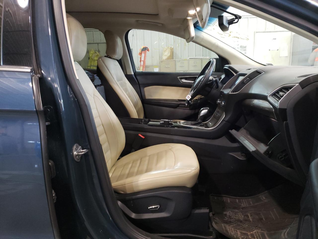 Photo 5 from auction – 2016 FORD EDGE SEL with VIN 2FMPK4J96GBC58203