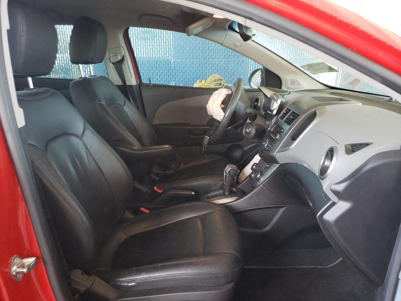 Photo 5 from auction – 2012 CHEVROLET SONIC LT with VIN 1G1JC5SB3C4174917