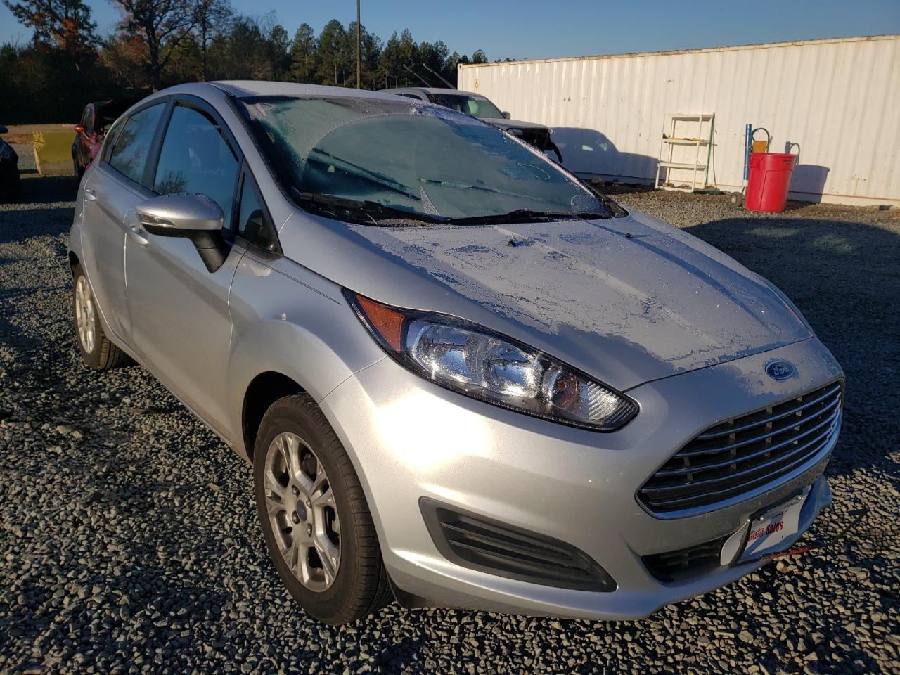 FORD FIESTA SE 2016 with VIN 3FADP4EJ5GM178456 - Photo from auction
