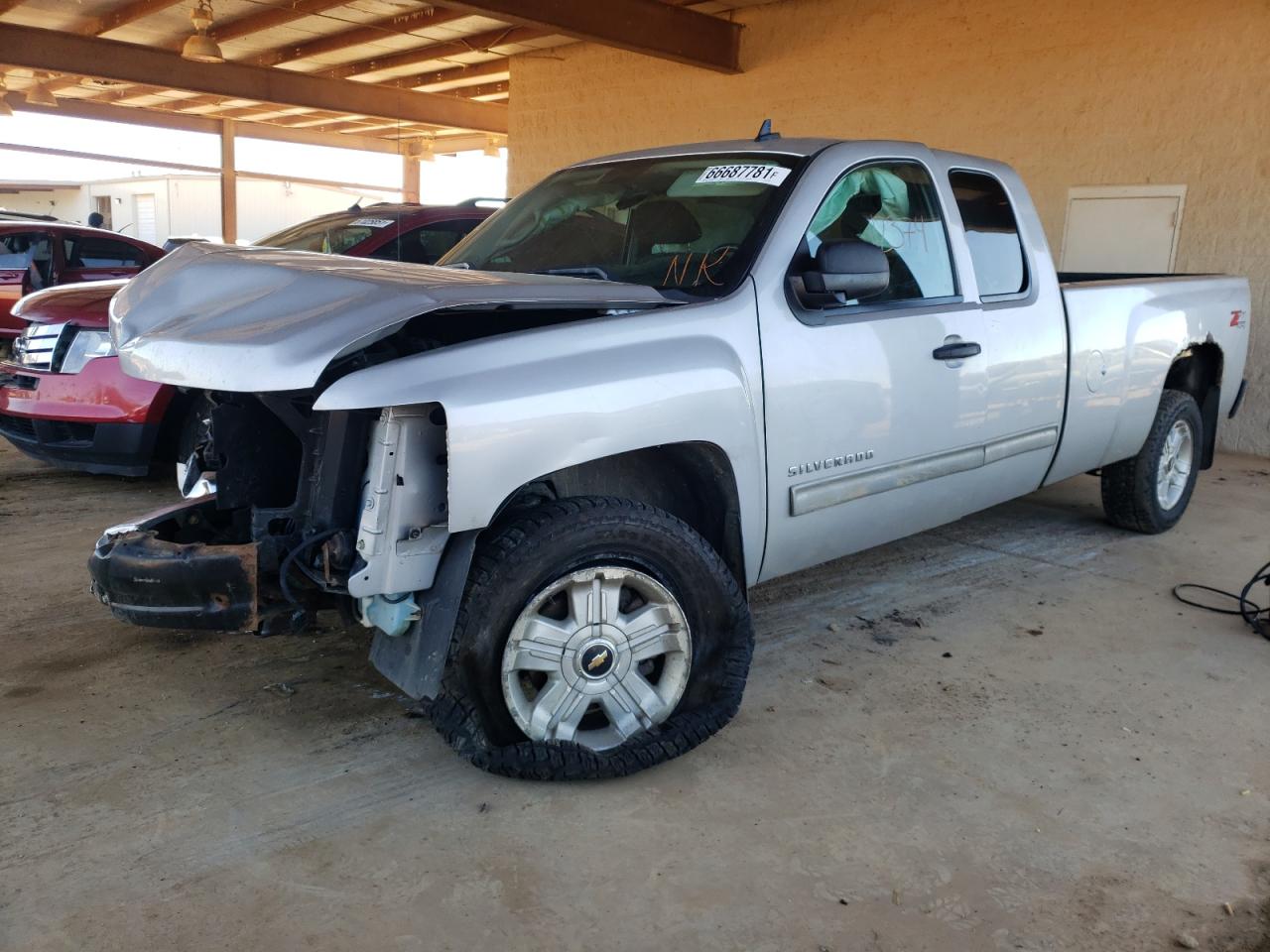 Photo 2 from auction – 2010 CHEVROLET SILVERADO with VIN 1GCSKSE06AZ210901