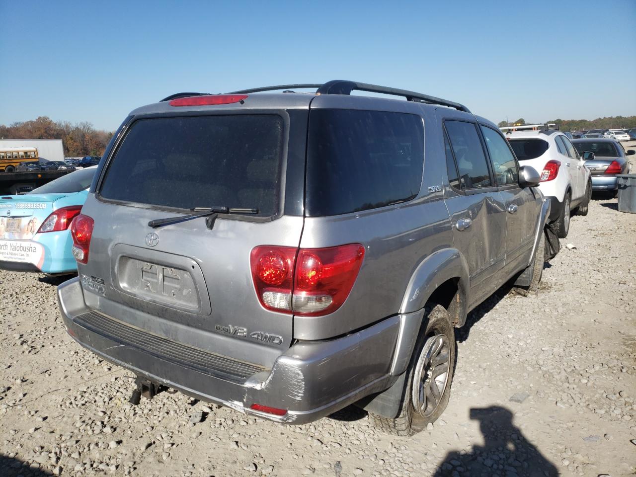 Photo 4 from auction – 2005 TOYOTA SEQUOIA SR with VIN 5TDBT44A05S237635