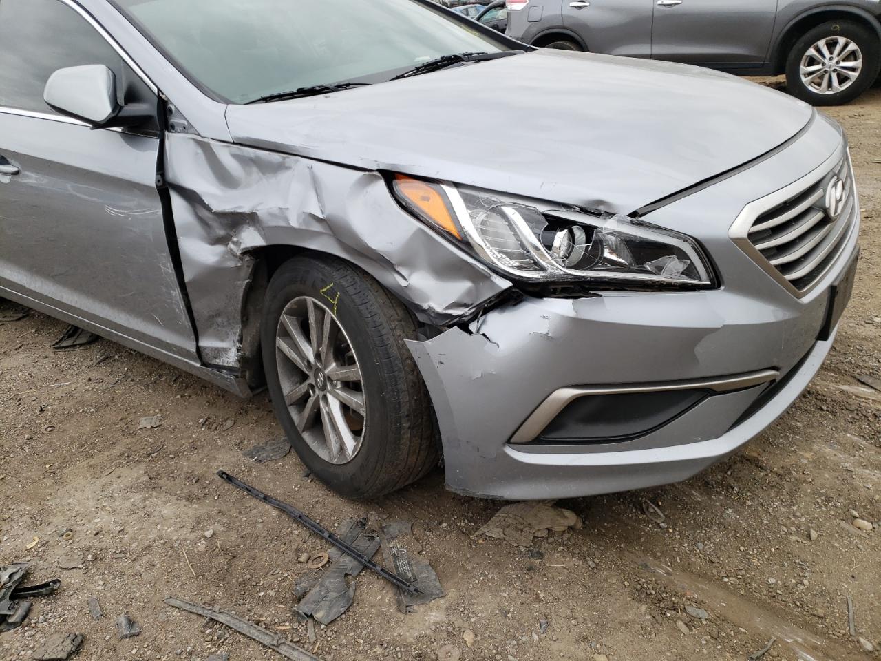 Photo 9 from auction – 2016 HYUNDAI SONATA SE with VIN 5NPE24AFXGH383341