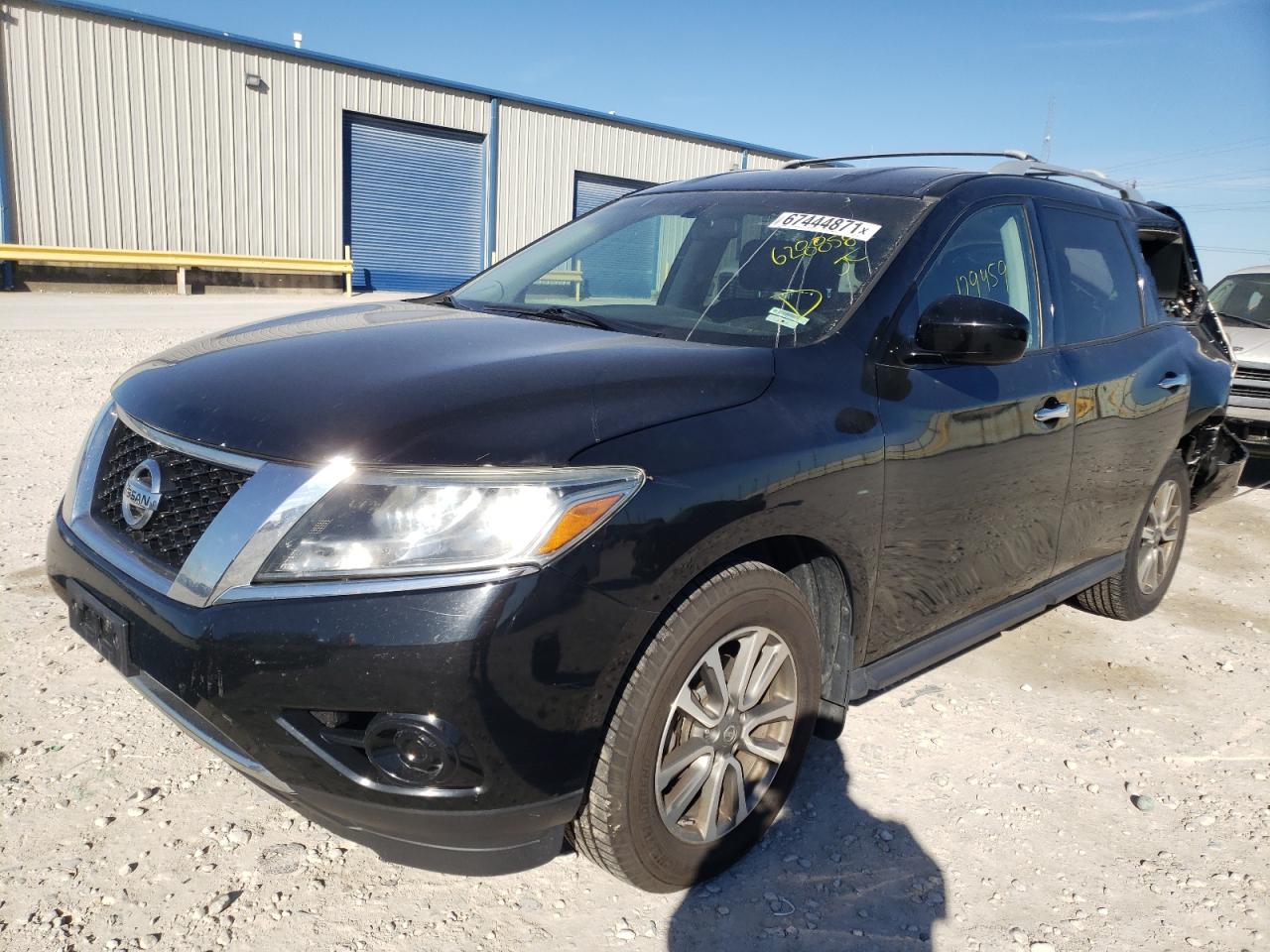 Photo 2 from auction – 2013 NISSAN PATHFINDER with VIN 5N1AR2MM8DC628858